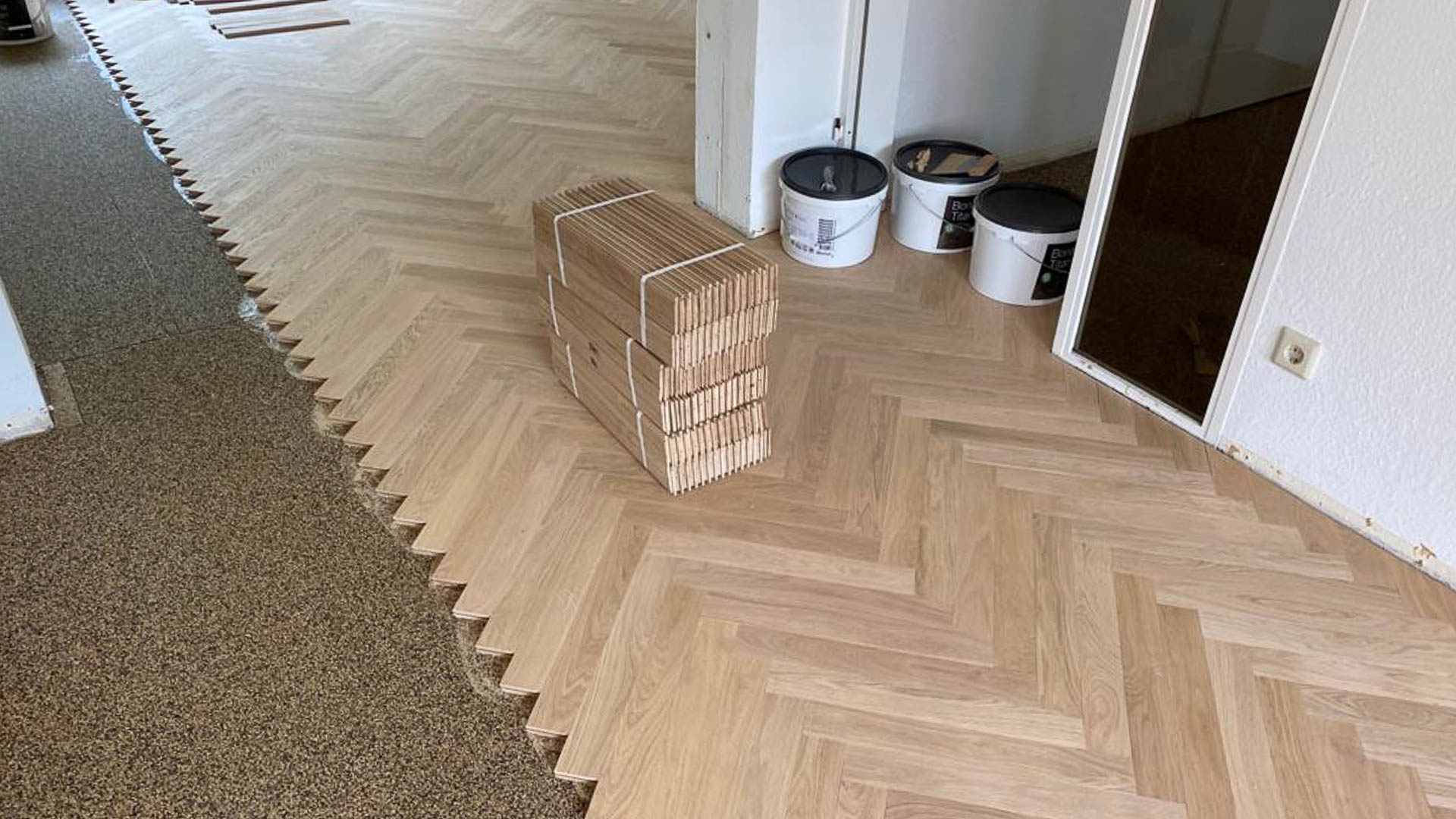 fischgraet-eiche-estrichsanierung-korkgummi-massiv-12-min